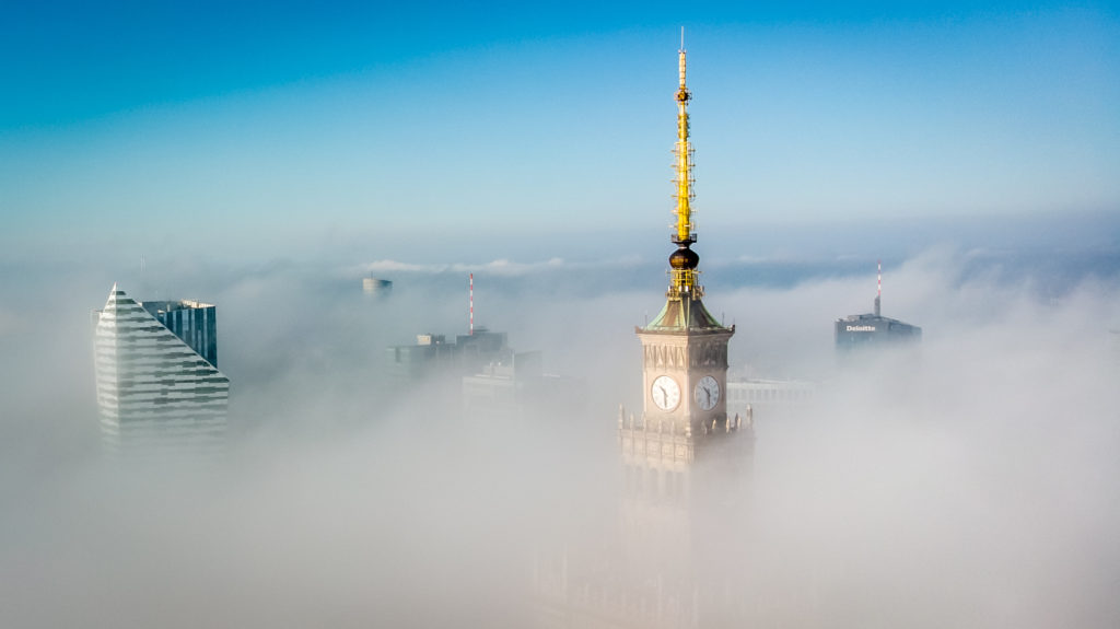 Warszawa we mgle