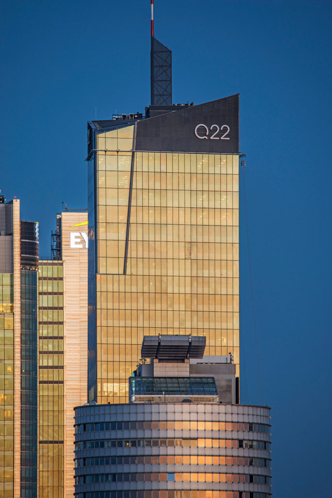 Wieżowiec Q22