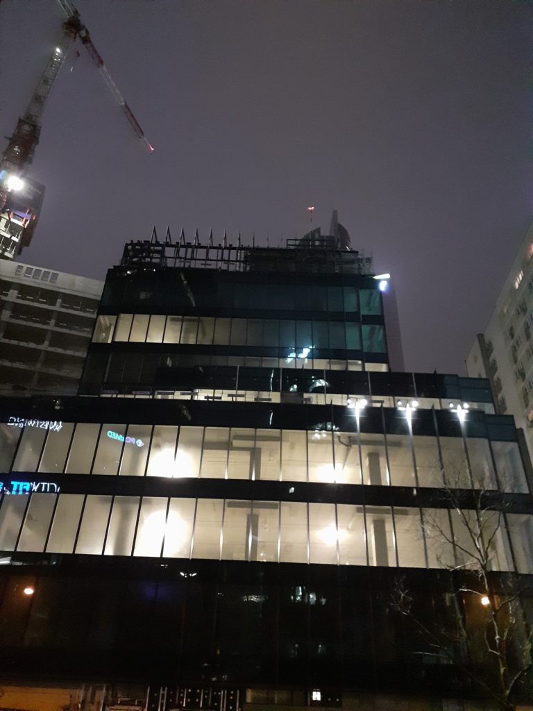 Próba iluminacji nad SkySAWA