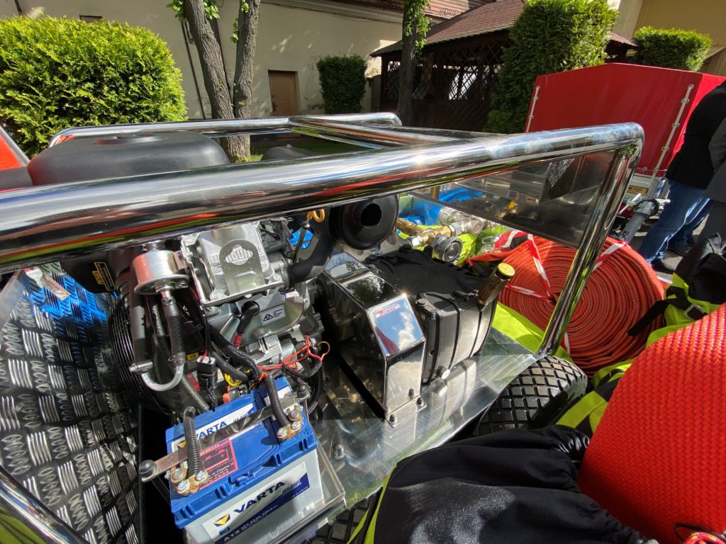 Strażacy z możliwościom gaszenia pożarów w wieżowcach