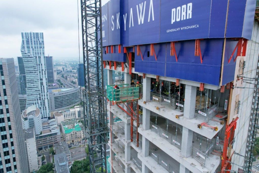 Testy pożarowe na SkySAWA