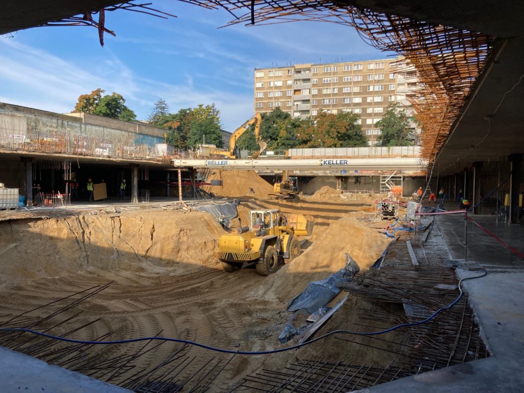 Wrocław, Infinity, postęp prac