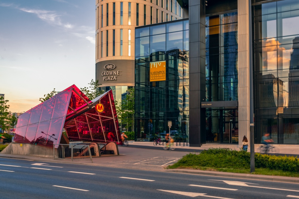 Wejście do wieżowca