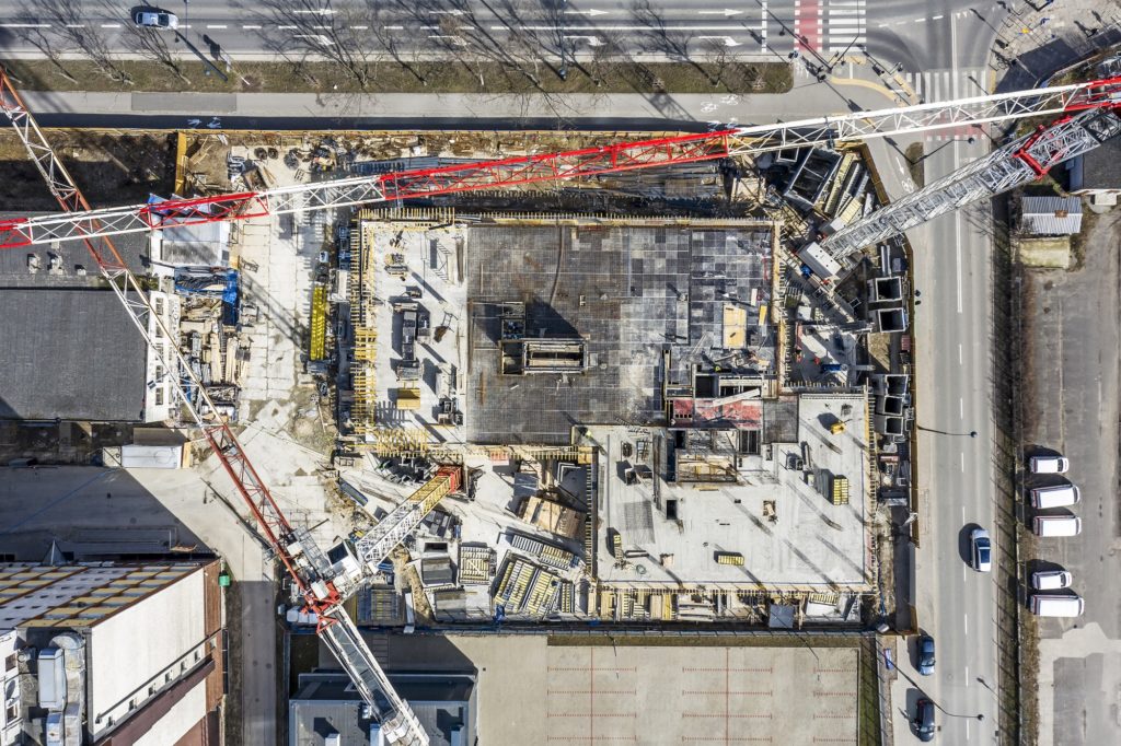 Vibe wychodzi z ziemi. Widok z lotu ptaka.