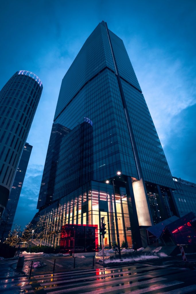 Wieżowiec Skyliner przy Rondzie Daszyńskiego w Warszawie