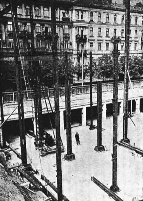 1930, Konstrukcja gmachu Urzędu Telekomunikacyjnego. Źródło: Biblioteka Główna Politechniki Warszawskiej 