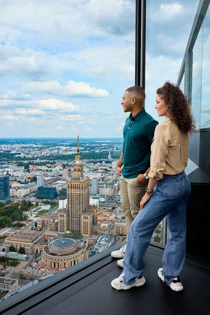 Highline Warsaw już otwarte! Nowa atrakcja na szczycie Varso Tower