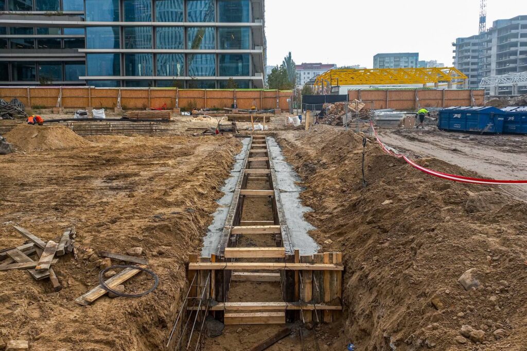 Ruszyła budowa najwyższej wieży superkwartału Towarowa22